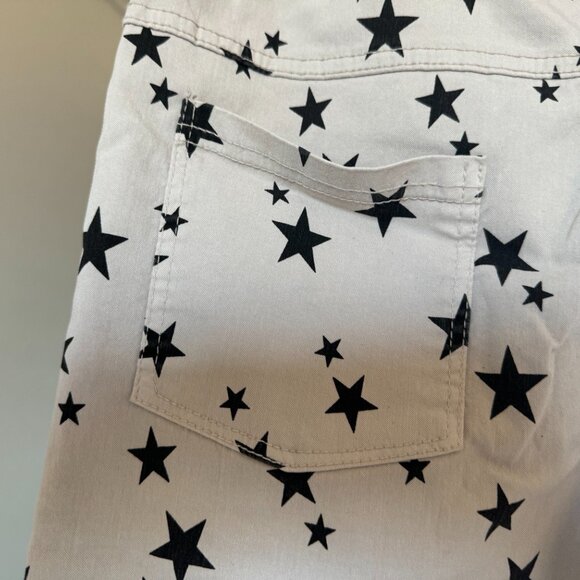 Italian made slouchy beige pant with black stars embellished with silver sequin - Picture 6 of 6